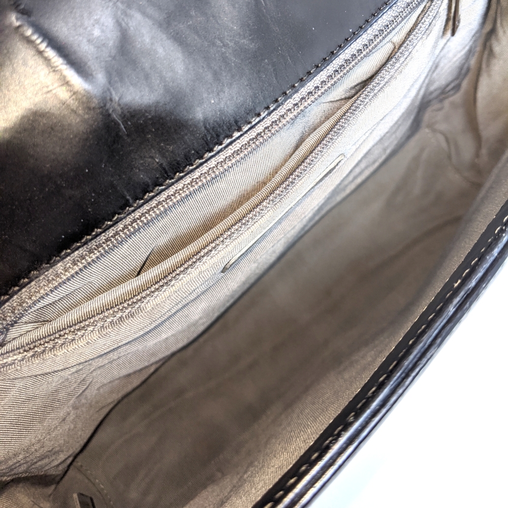 πHPπCHANEL Boy Black Flap Reverso Calfskin Bag - Picture 13 of 16